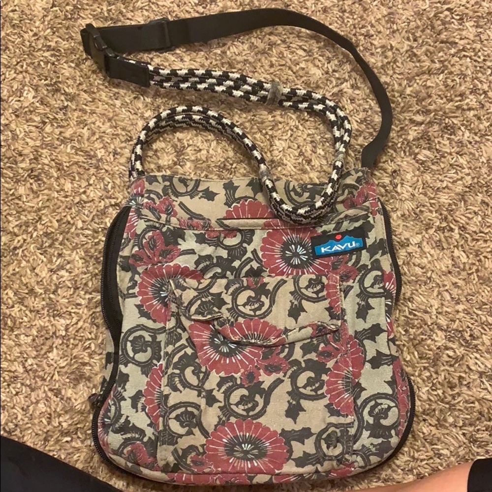kavu over the shoulder bag